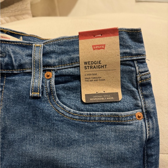 Levi’s Wedgie Straight Fit Women’s Jeans size 14 - Picture 3 of 8
